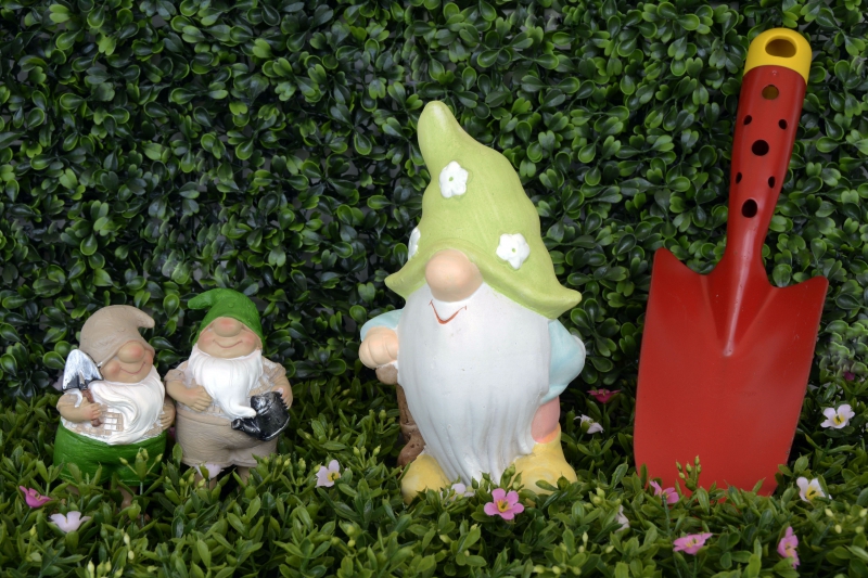 sasu-OLLIOULES-min_garden-gnome-1404358